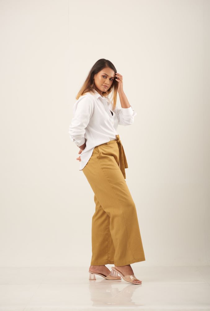 Tie waist wide leg pant